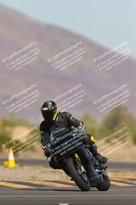 media/Nov-06-2023-Moto Forza (Mon) [[ce023d0744]]/3-Intermediate Group/Session 3 (Turn 5)/